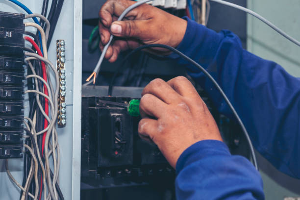 Best Ceiling Fan Installation Electrician  in West Des Moines, IA