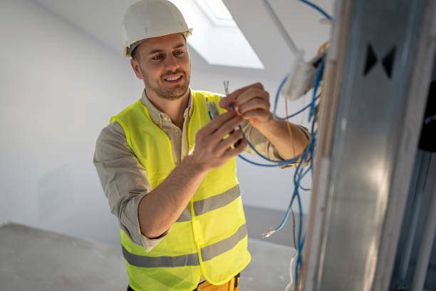 Best Commercial Electrician Services  in West Des Moines, IA